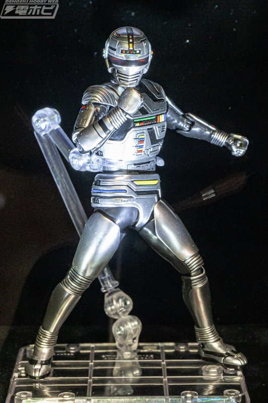 Análise: Novo Gaban da S.H. Figuarts
