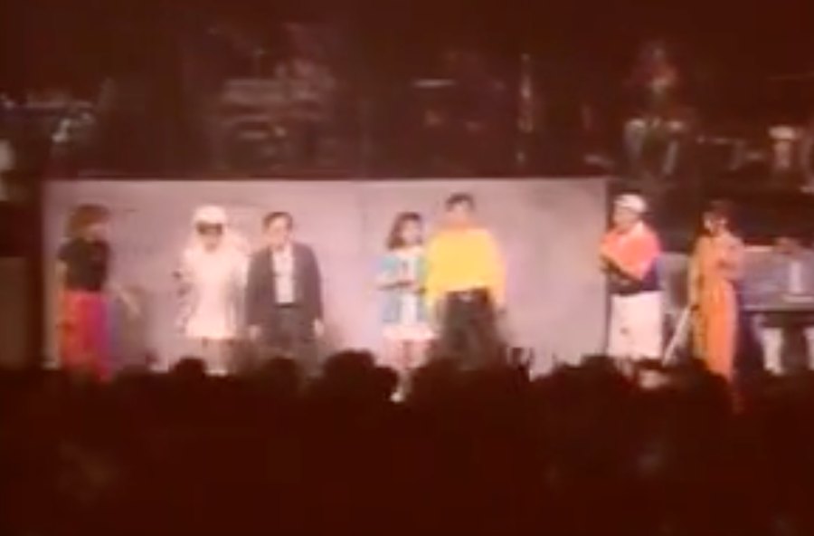 The ROBONATION SUPER LIVE cast lined up on the Akasaka Blitz stage